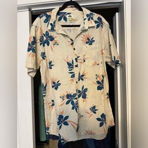 Men’s Large Quicksilver shirt